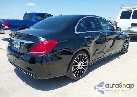 2015 Mercedes-Benz C 300 Sport из США, поврежденный, VIN 55SWF4JB9FU090712